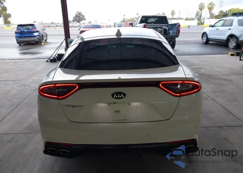 2019 Kia Stinger из США, поврежденный, VIN KNAE15LA2K6044258